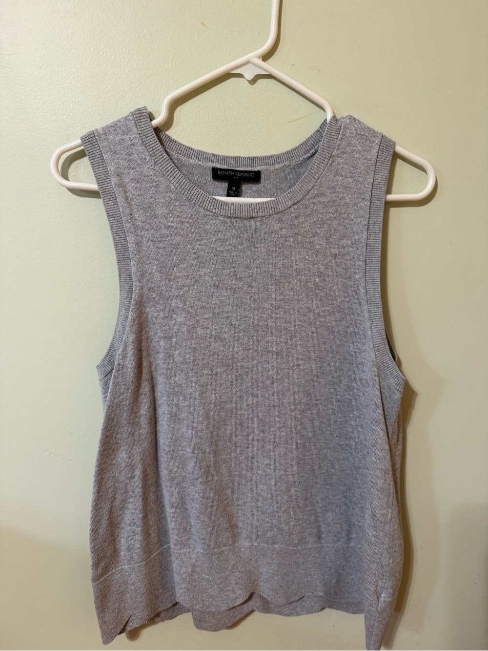 Banana Republic Factory Gray Ribbed Crewneck Knit Tank